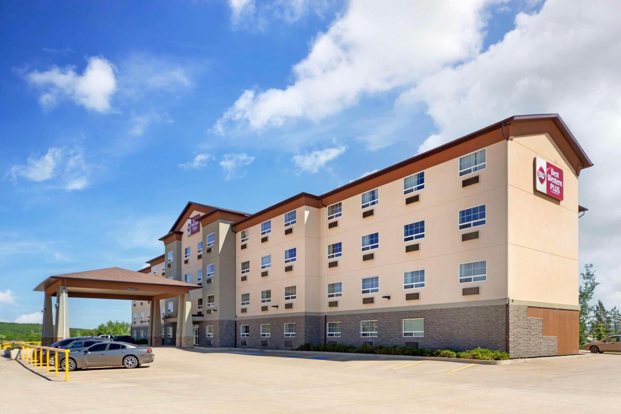 Best Western Plus Peace River Hotel & Suites Bagian luar foto